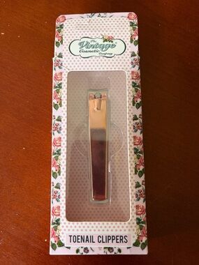 The Vintage Cosmetic Company Rose Gold Toenail Clippers